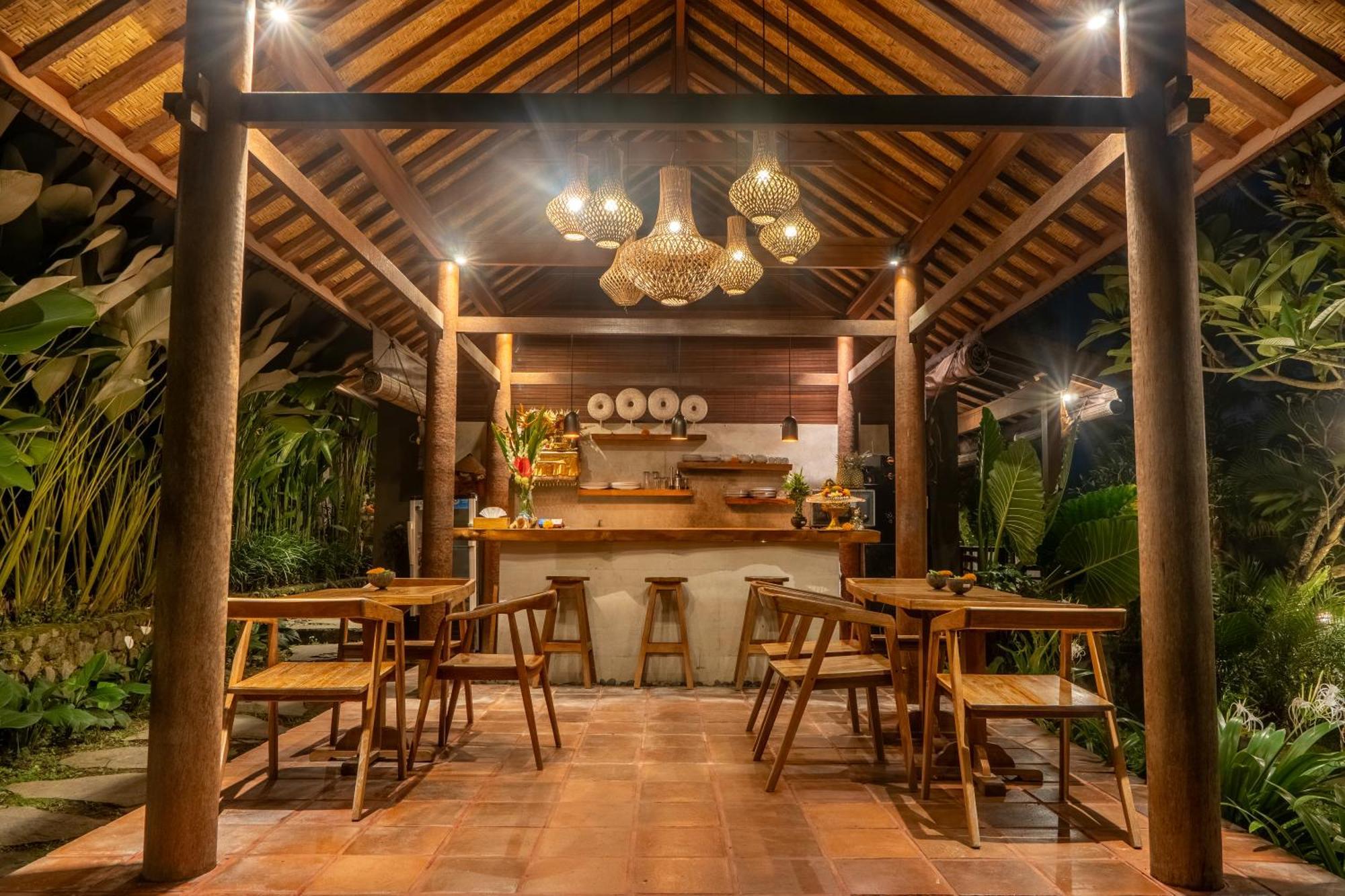 Mahadana Ubud Exteriör bild